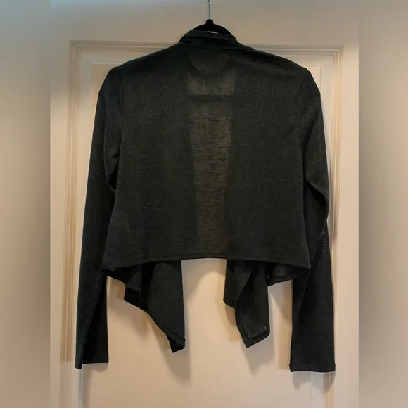 NWOT G BY CROP GIULIANA CASCADE CARDIGAN SIZE XS IN DARK GREEN - Picture 2 of 4